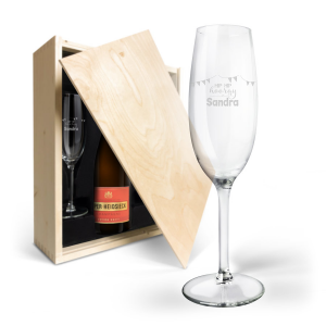 Hét perfecte Cadeau -  Champagnepakket met gegraveerde glazen – Piper Heidsieck Brut (750ml)