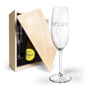 Hét perfecte Cadeau -  Champagnepakket met gegraveerde glazen – Riondo Prosecco Spumante