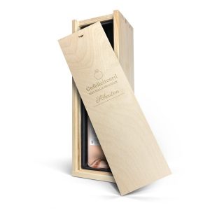 Hét perfecte Cadeau -  Wijn in gegraveerde kist – Maison de la Surprise – Syrah