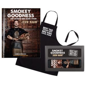 Hét perfecte Cadeau -  Smokey Goodness BBQ boek met naam en foto – Cadeaupakket voor papa&apos;s