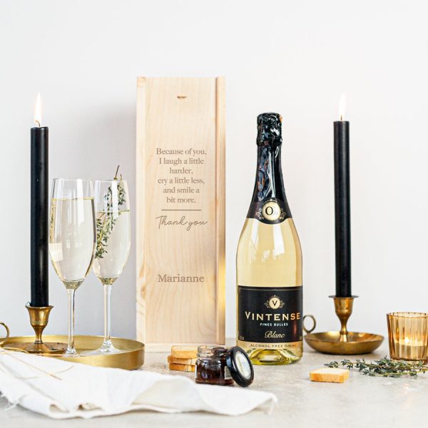 Hét perfecte Cadeau -  Wijn in gegraveerde kist – Vintense Blanc alcoholvrij